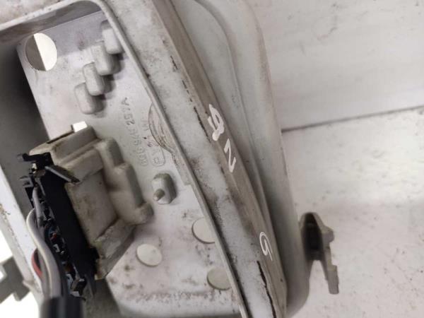 PORTE AMPOULE GAUCHE VW POLO 9N 02/2002-04/2005 - Vue 3